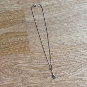 Silver Pendant Necklace